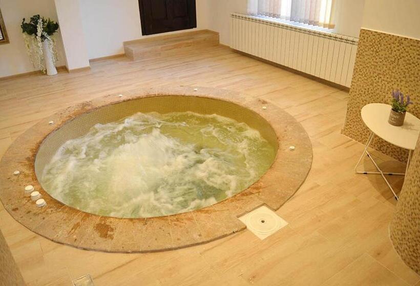 带大床的套房, Arbanasi Deluxe Villa