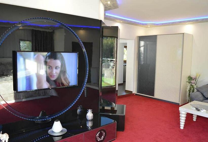 带1个卧室的豪华公寓, Arbanasi Deluxe Villa