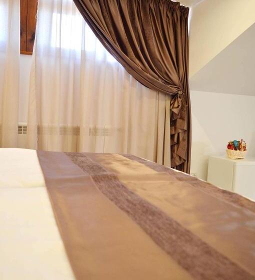 Студио Стандарт Кровать Кинг, Arbanasi Deluxe Villa