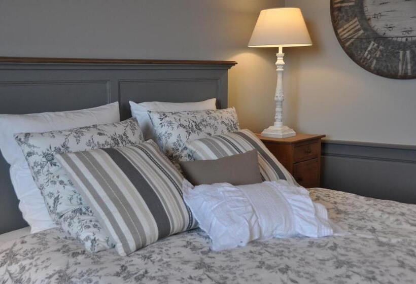 اتاق استاندارد با چشمانداز, La Poupardoise