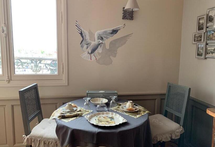 اتاق استاندارد با چشمانداز, La Poupardoise