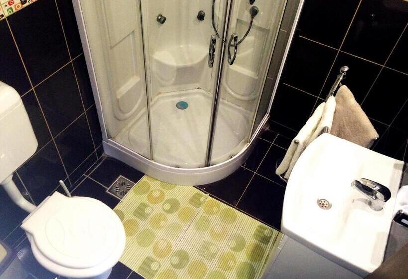 스탠다드 룸, Pensiunea Socrita