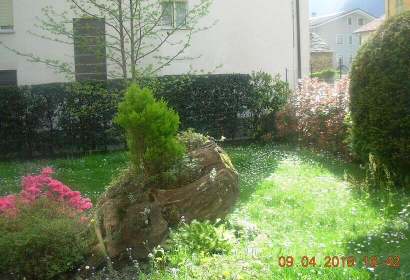 اتاق دوبلکس, B&b I Pioppi