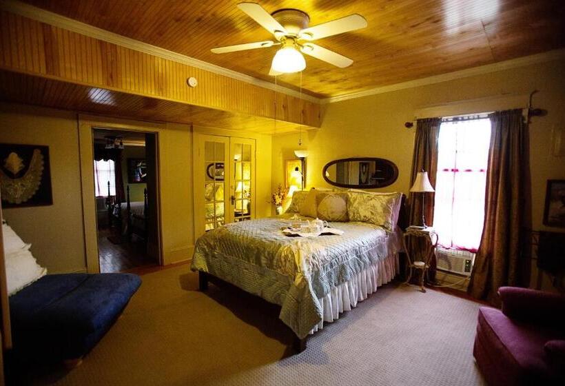 デラックスルーム, Bees B & B