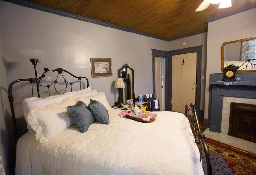 スタンダードルーム, Bees B & B