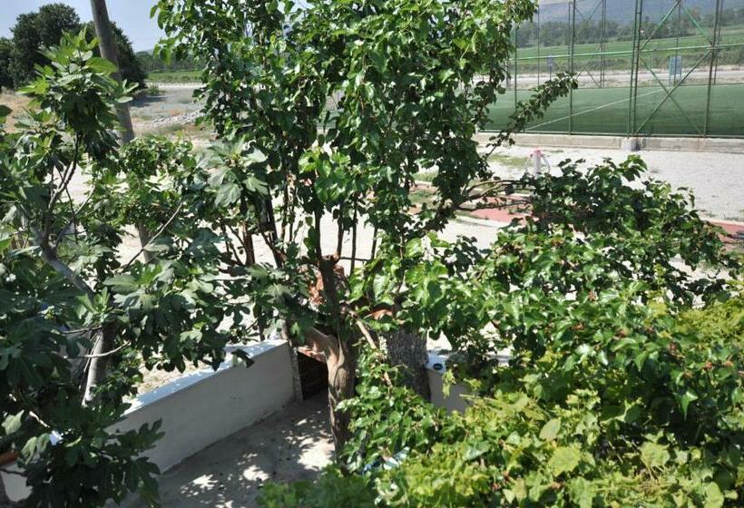 Quarto Familiar, Elite Apart Pansiyon