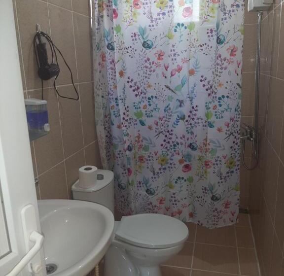 Quarto Familiar, Elite Apart Pansiyon