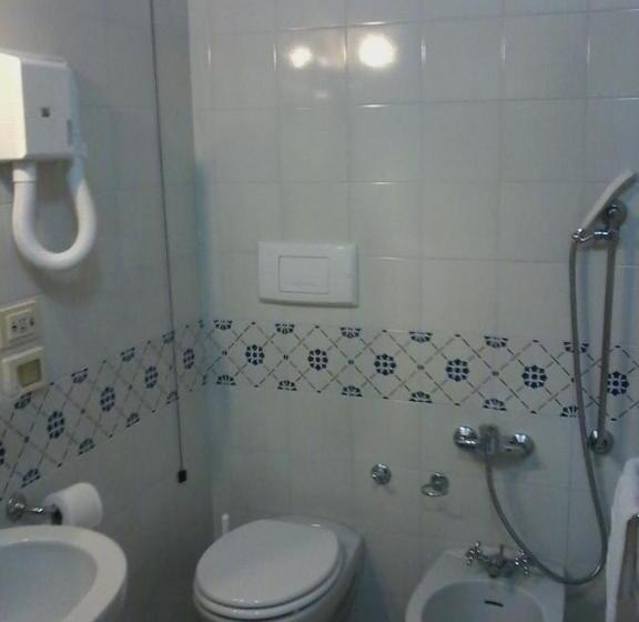 Номер Стандарт, Cisterna Nel Borgo