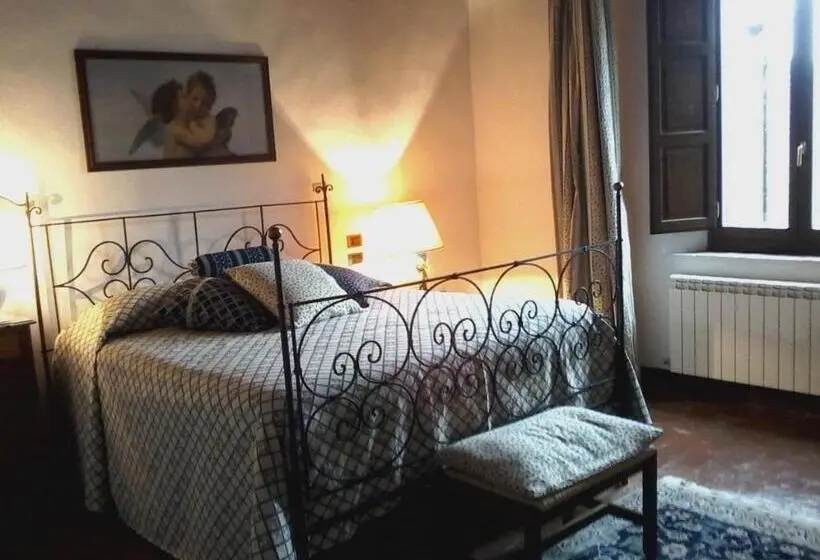 スタンダードルーム, Cisterna Nel Borgo