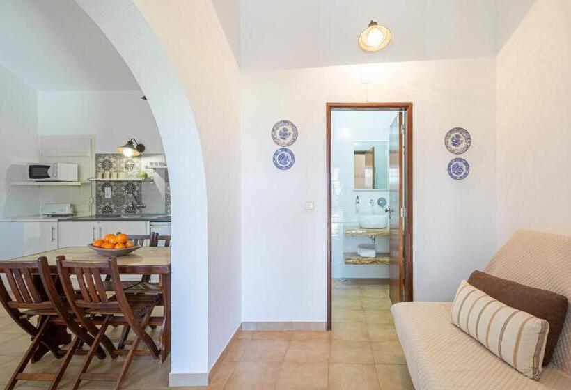 １ベッドルームハウス, Monte Do Cerro