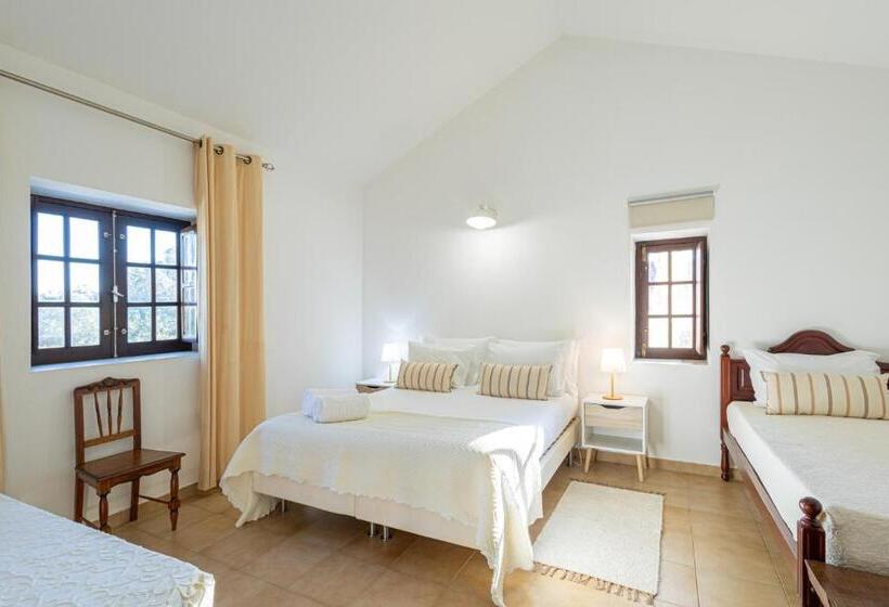 １ベッドルームハウス, Monte Do Cerro