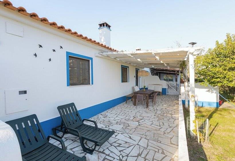 １ベッドルームハウス, Monte Do Cerro