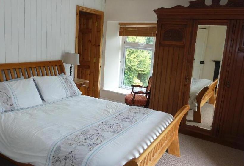 חדר דלוקס, Riverside Glanworth