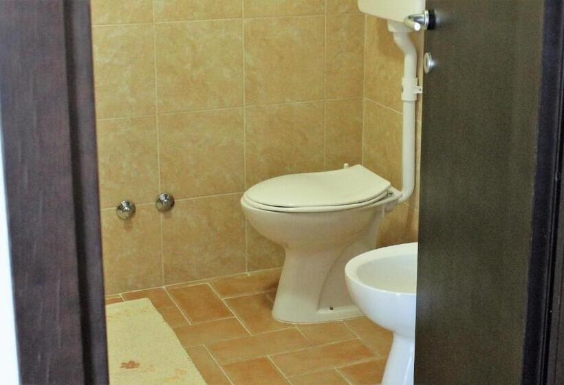 חדר קלאסי לארבעה, Country Rooms & Suite La Quercia