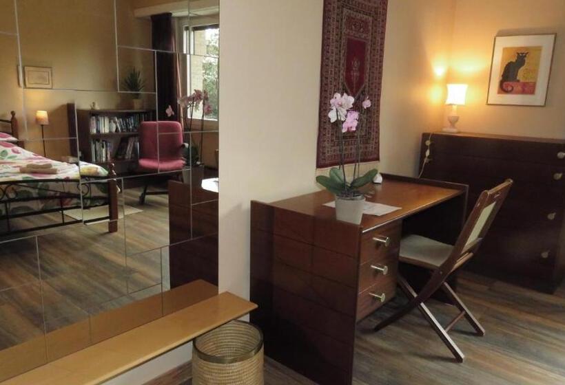 ガーデンビュースタンダードルーム, Prince D Orange Bed & Breakfast