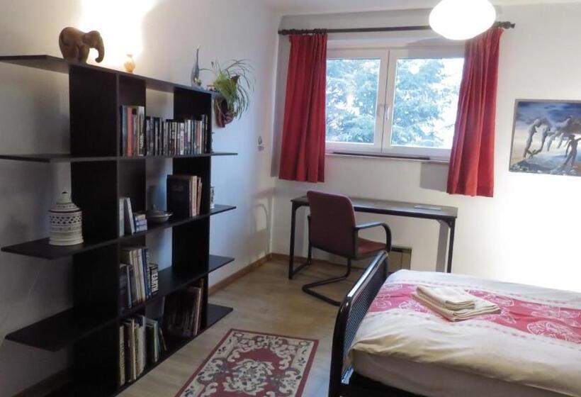 スタンダードルーム, Prince D Orange Bed & Breakfast