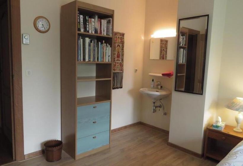 اتاق استاندارد, Prince D Orange Bed & Breakfast