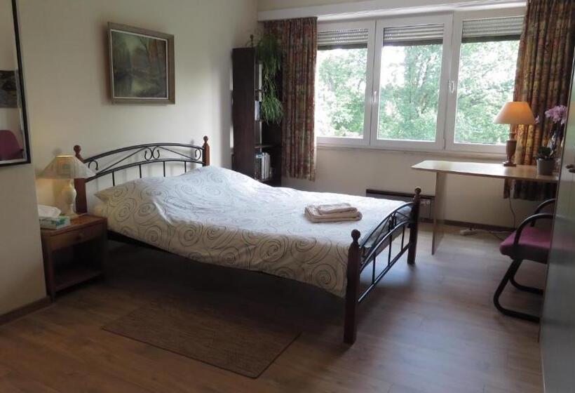 スタンダードルーム, Prince D Orange Bed & Breakfast