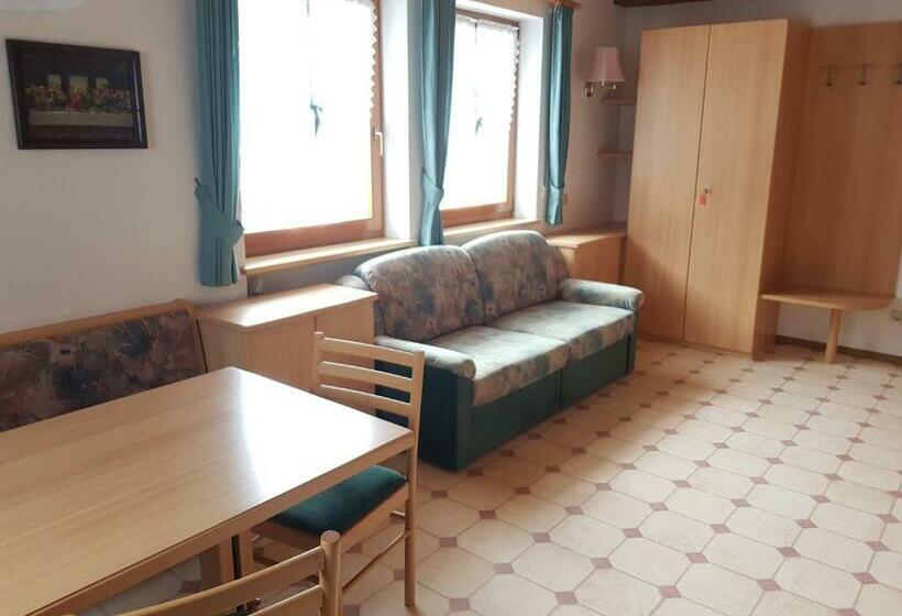 Апартаменты 1 Спальня Нижний Этаж, Lenzerhof