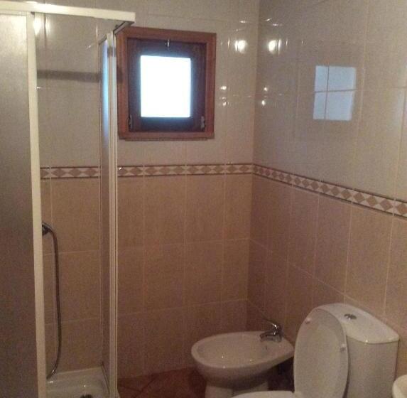 Дом 2 Спальни, Campismo Rural Rio Caldo Geres