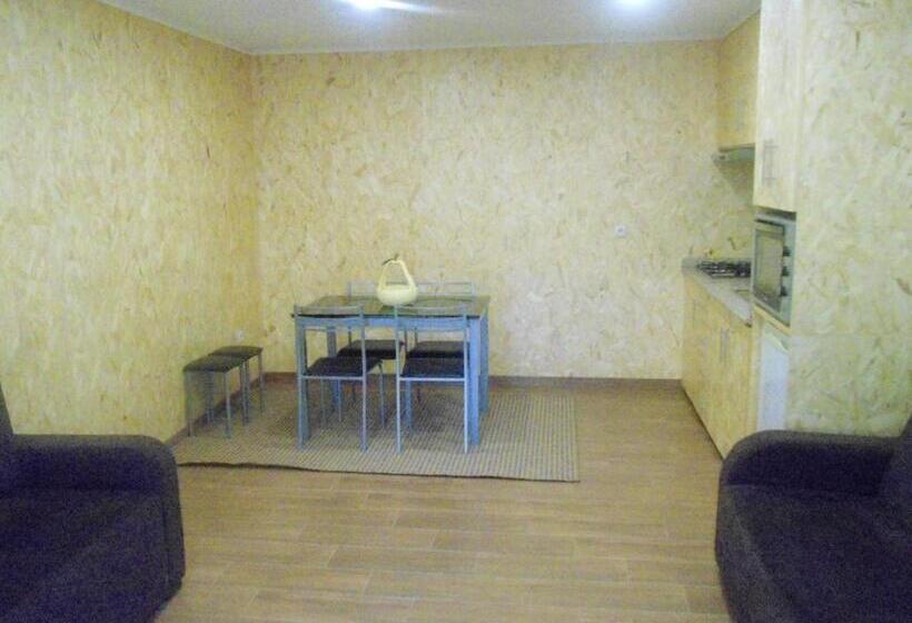 Дом 2 Спальни, Campismo Rural Rio Caldo Geres