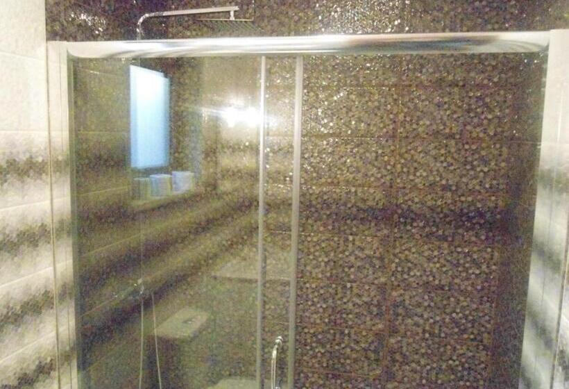 Дом 2 Спальни, Campismo Rural Rio Caldo Geres