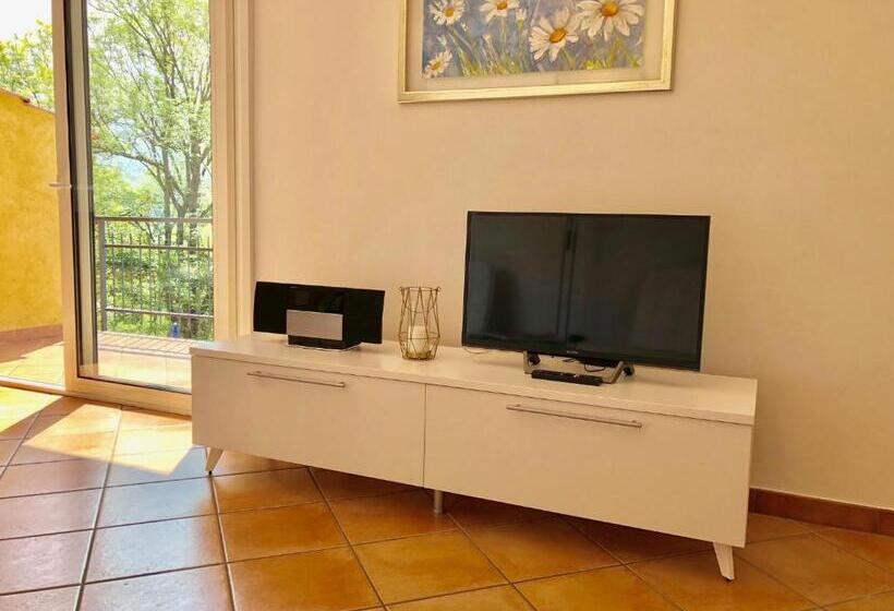 带2个卧室的公寓, Residenza Ai Ronchi 1 2 6