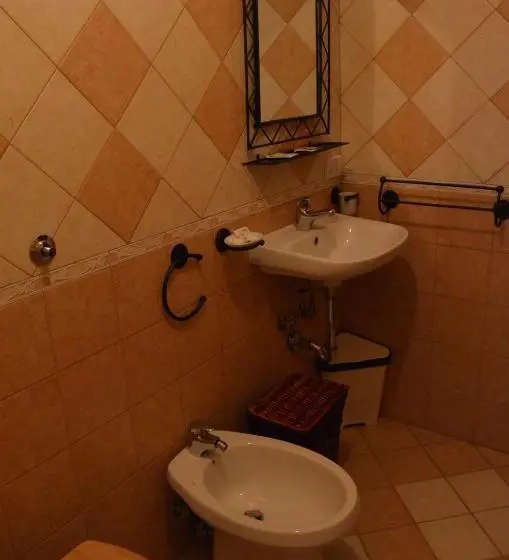 スタンダードルーム, B&b Foresteria Della Certosa