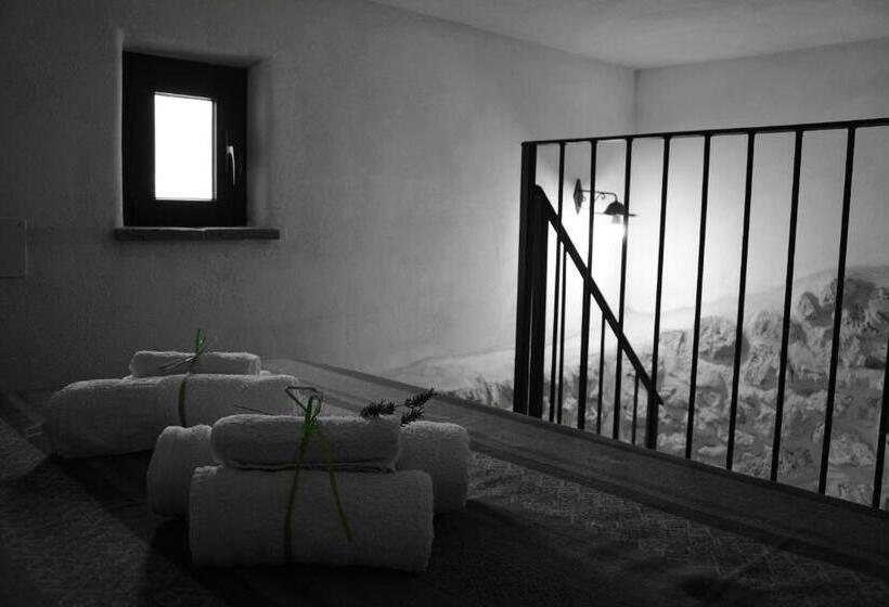 غرفة قياسية مطلة على الجبل, B&b Foresteria Della Certosa