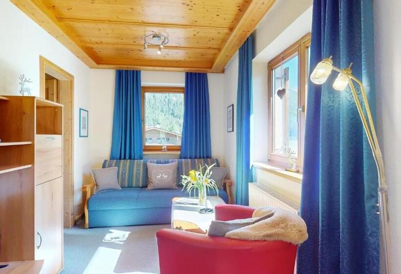 Апартаменты Superior 1 Спальня, Chalet Tirol Waidring