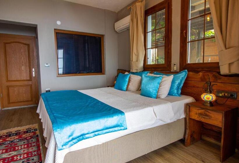 חדר סטנדרט נוף לים עם מרפסת, Keyif Motel