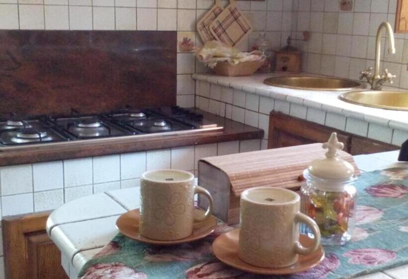 آپارتمان 1 خوابه, Il Toscano   Near Grotta Giusti