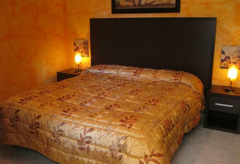 Habitació Estàndard, Helios Rooms