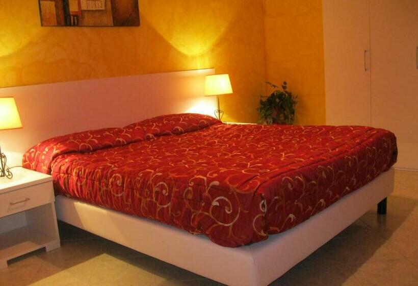 Habitació Estàndard, Helios Rooms