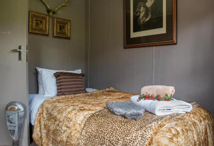 בית, חדר שינה 1, Fairview Estates