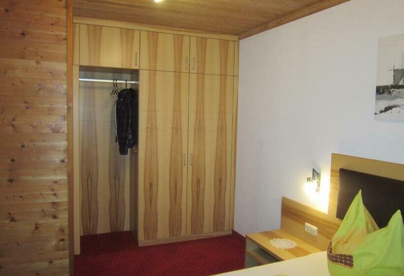 발코니가 있는 2 베드룸 아파트, Rieserhof/fam. Meißnitzer