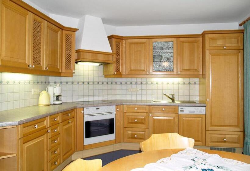 발코니가 있는 2 베드룸 아파트, Rieserhof/fam. Meißnitzer