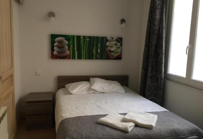 غرفة كلاسيكية, Résidence Natura