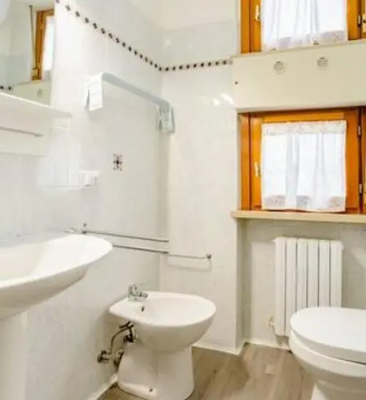 اتاق لوکس, B&b Le Palme