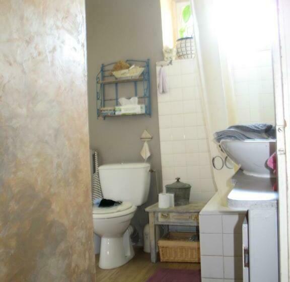 غرفة قياسية, La Mesnagerie