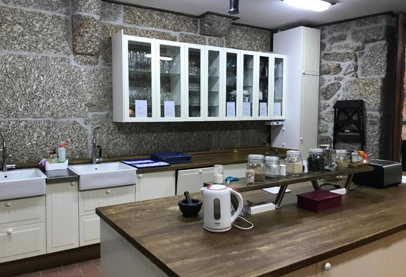 ویلای یک اتاق خوابه با استخر شنا, Quinta Casa Da Fonte