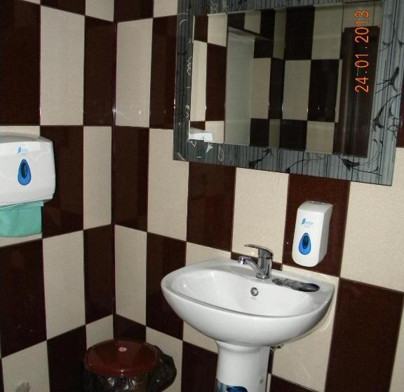 家庭间, Pensiunea Kyfana Zarnesti