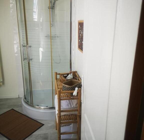 带大床的高级房间, Chambres D Hôtes Ferme De La Baie