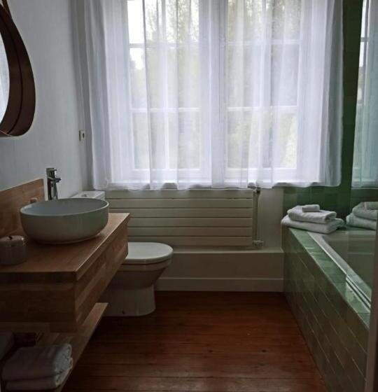 חדר סטנדרט, Jane Laur   Honfleur