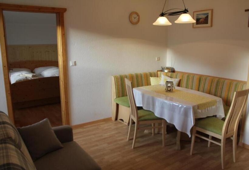 דירת שני חדרים, Bauernhof Grussberggut