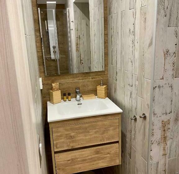 اتاق استاندارد, Dimora Dionisio B&b