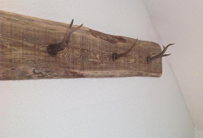 デラックスルーム, Hof Kranichstein