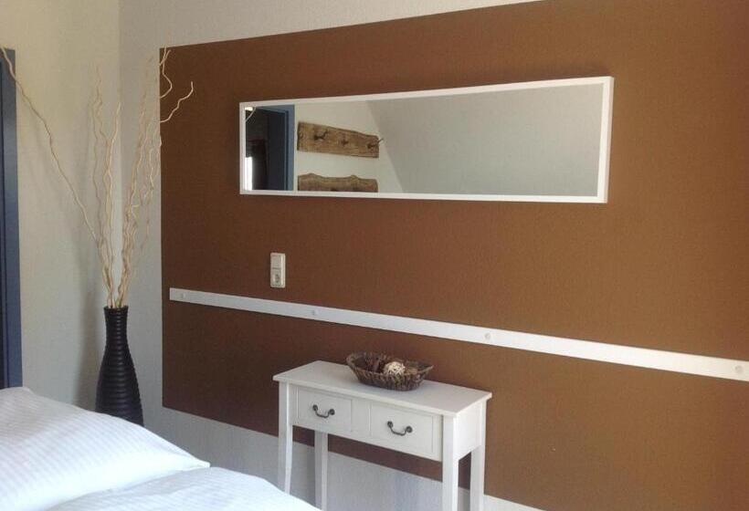 デラックスルーム, Hof Kranichstein