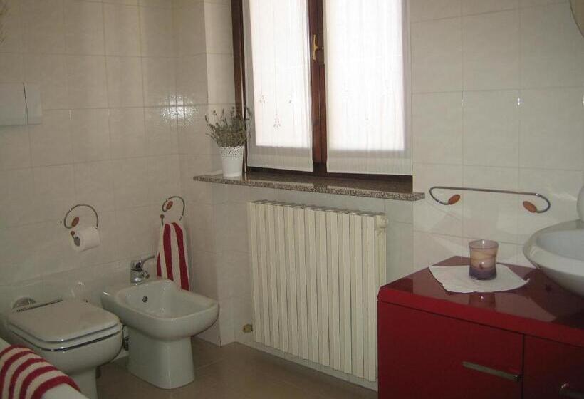 חדר סטנדרט לארבעה, B&b Al Calicanto