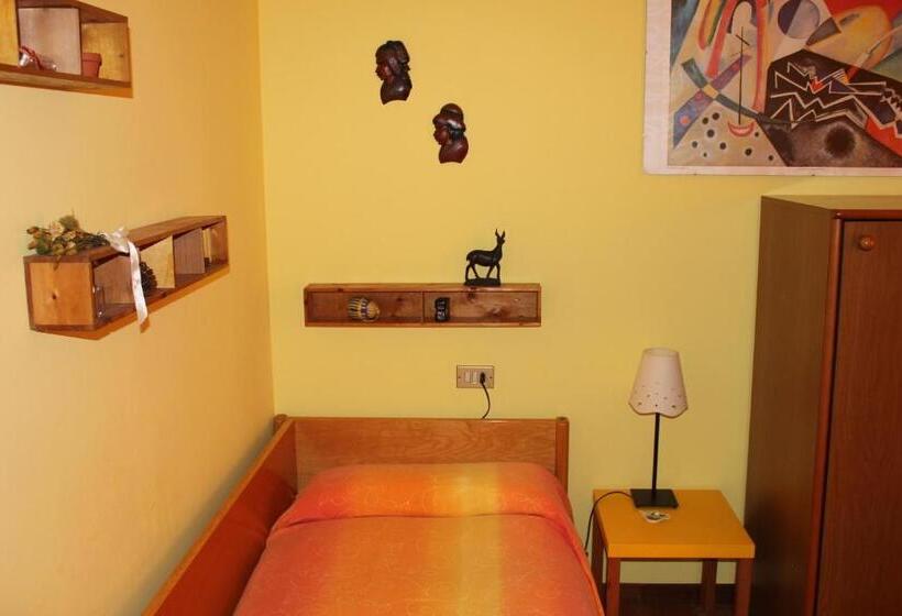 חדר סטנדרט לארבעה, B&b Al Calicanto